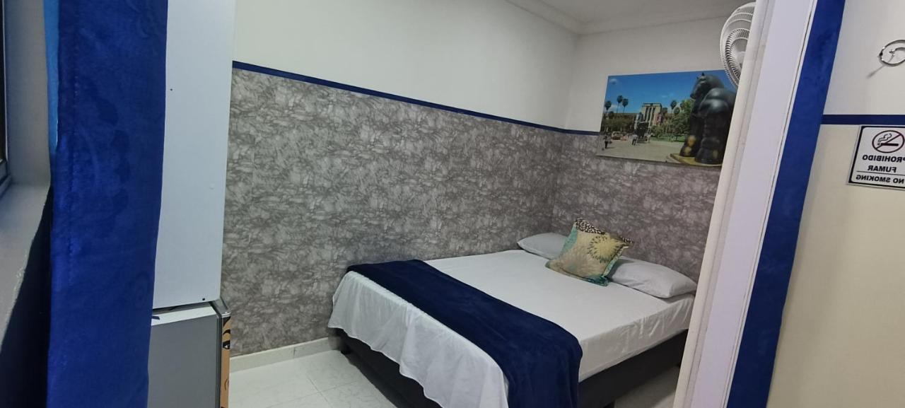 Casa Hotel Manco Mora 麦德林 外观 照片