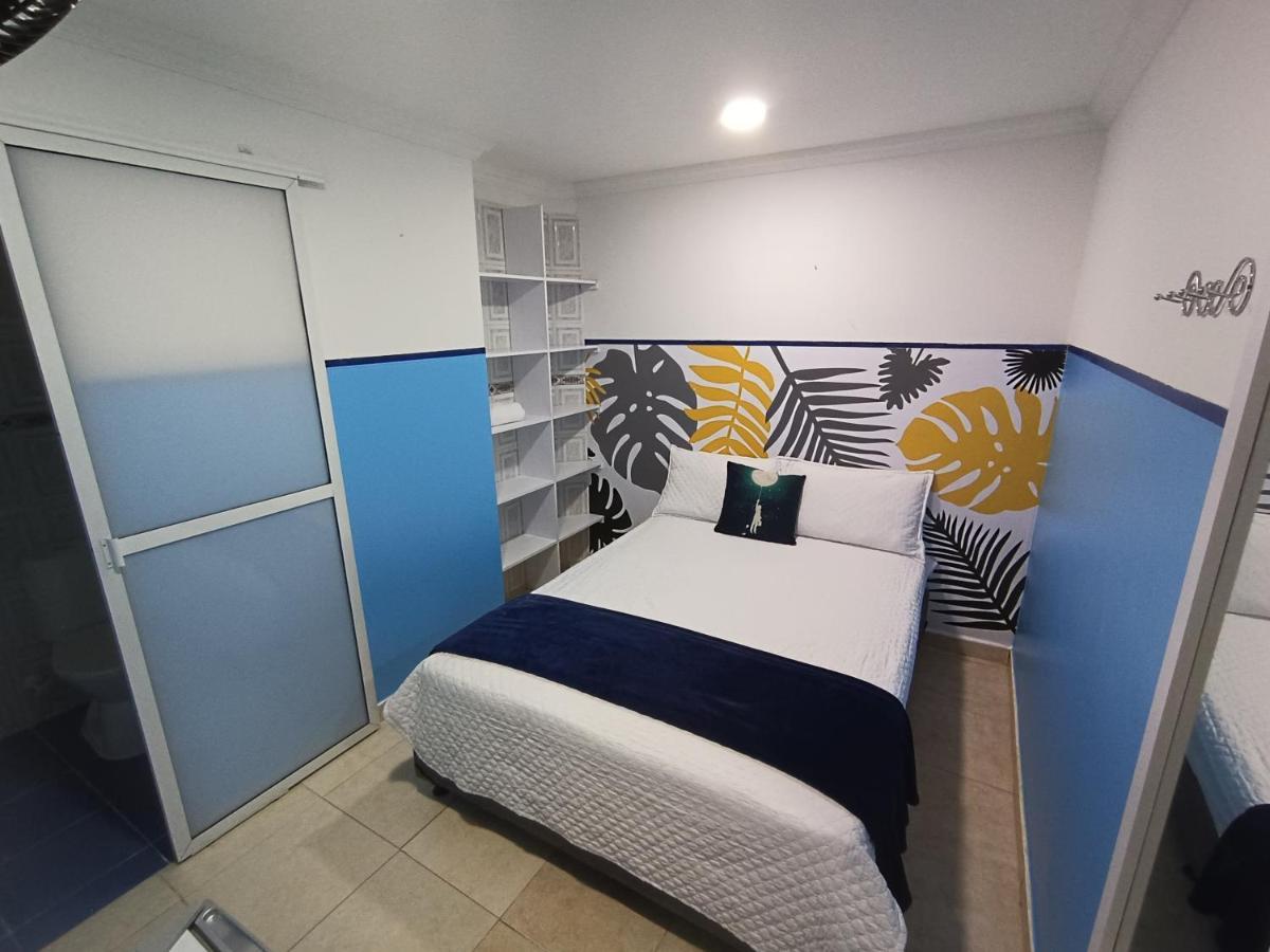 Casa Hotel Manco Mora 麦德林 外观 照片